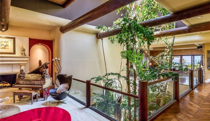 Tommy Lee's Home/Home Studio on the Market