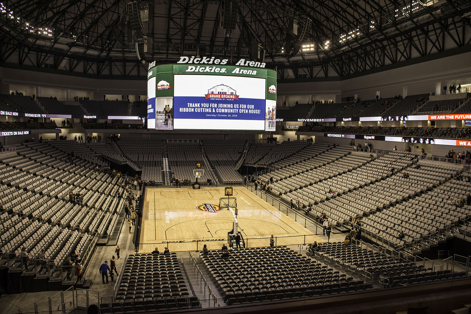 l-acoustics-helps-dickies-arena-be-all-venues-to-all-events-mixonline
