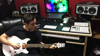 3LAU Balances with Barefoot