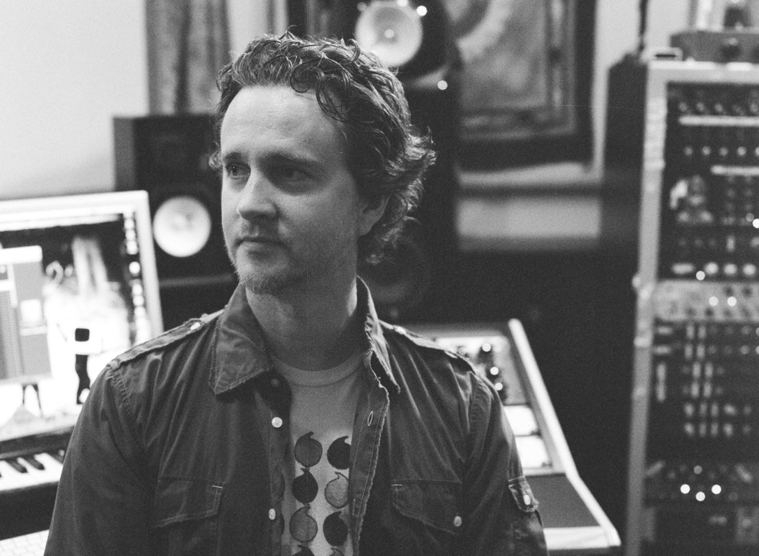 Vengeance Sound’s Avenger Charts the Cosmos With Greg Wells