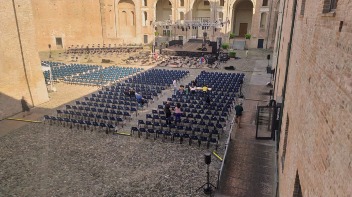 An immersive production of Puccini's Tosca was staged in the courtyard of Palazzo Farnese in Northern Italy's city of Piacenza.