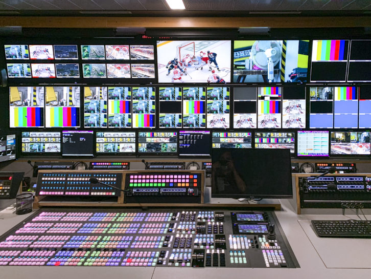 Czech TV’s newly rebuilt HD1 OB van has new Riedel Communications MediorNet MicroN UHD modules.