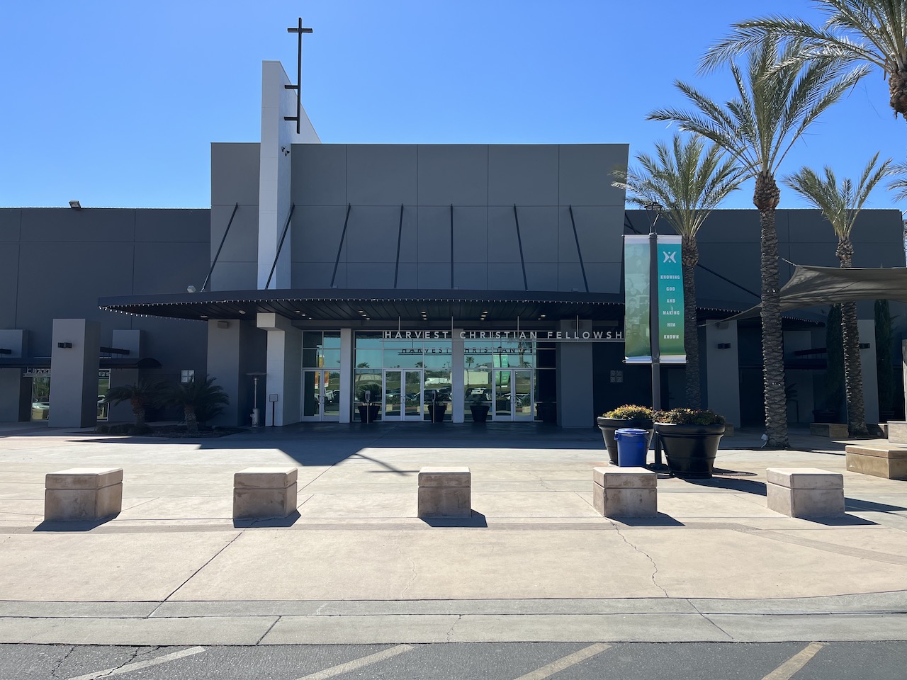 Harvest Christian Fellowship Installs d&b loudspeakers in its Riverside