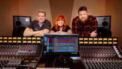 (L-R) Sweetwater Studios assistant engineers Jason Peets and Rachel Leonard, producer/engineer Shawn Dealey