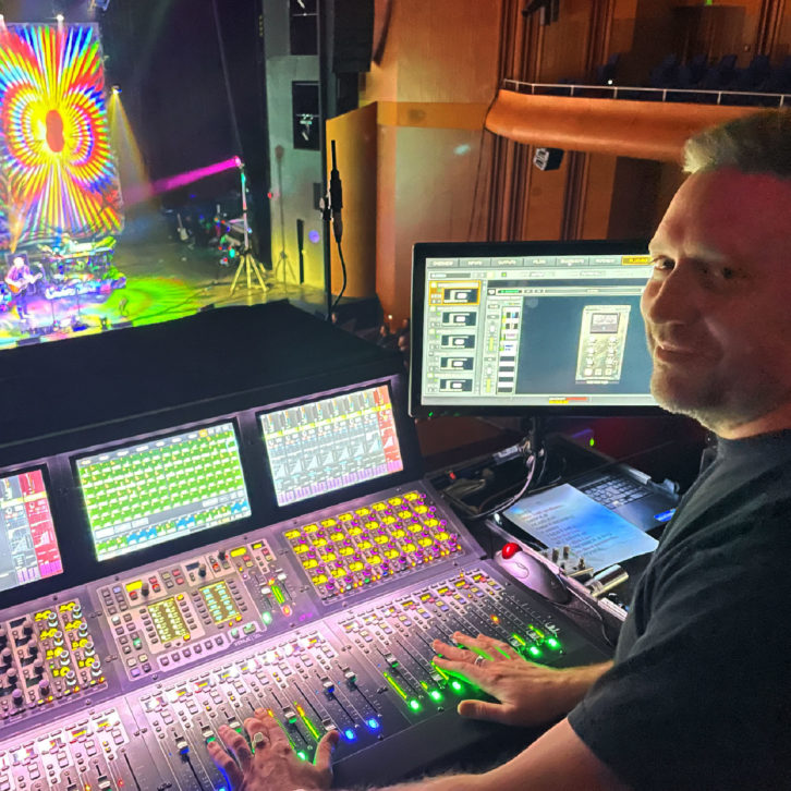 FOH engineer Steven Carr