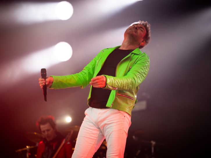 This year, singer Simon Le Bon moved to a Sennheiser EM6000 receiver with an SKM6000 transmitter and a 935 capsule. Photo courtesy of Lytham Festival.