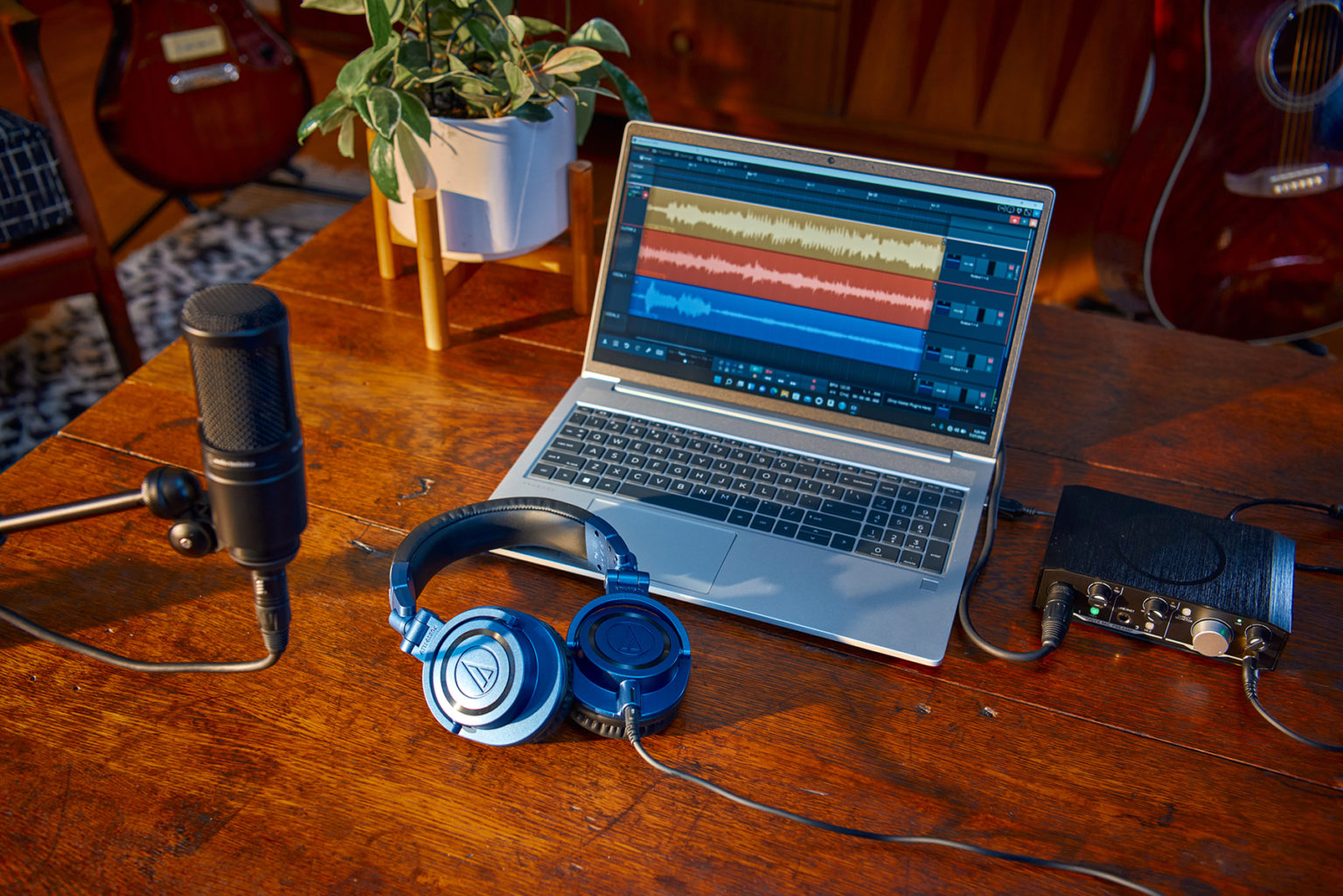 Audio Technica Releases Limited Edition ATH M50x Wired And Wireless audio-technica-releases-limited-edition-ath-m50x-wired-and-wireless