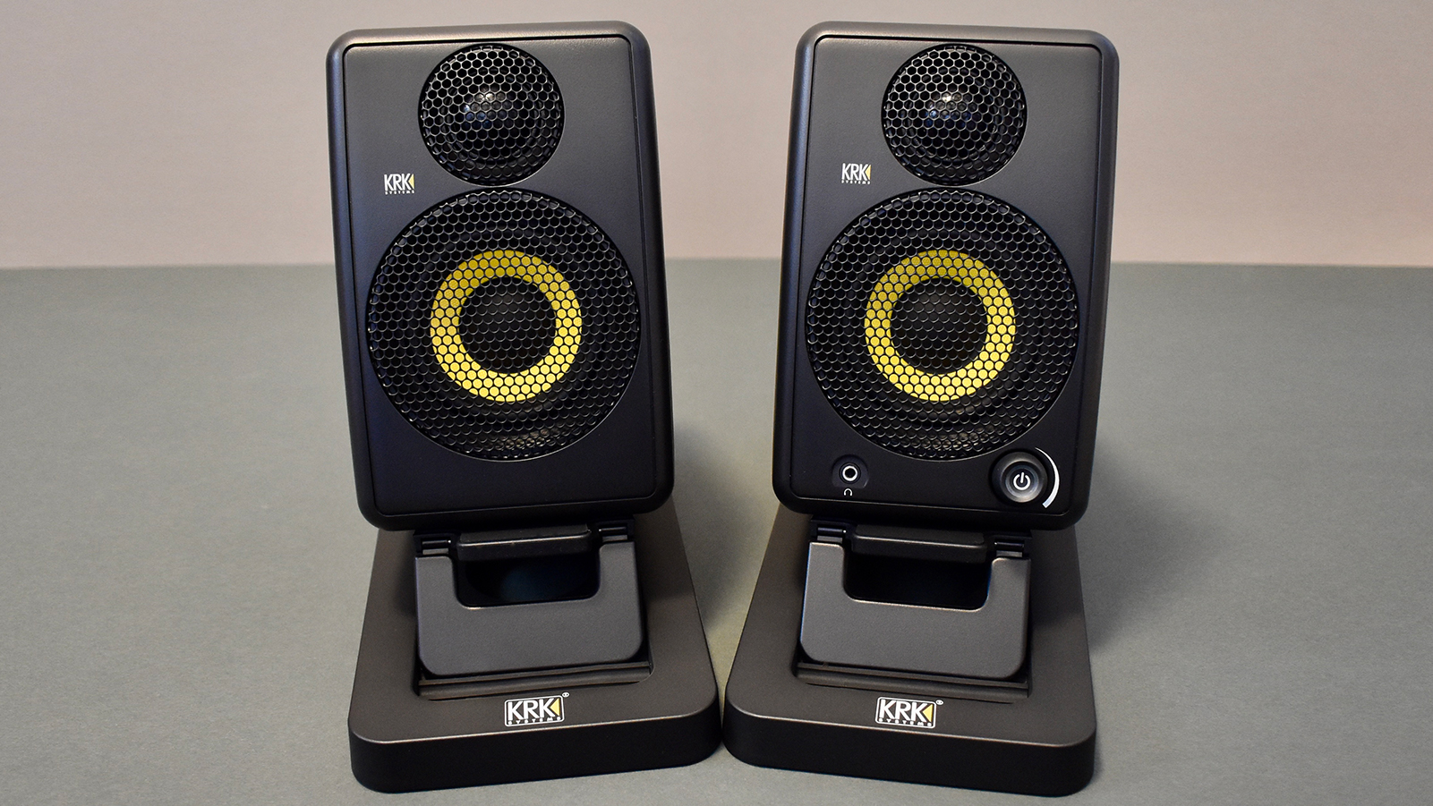 KRK ROKIT 5 Studio Monitors Overview and Audio Demo 