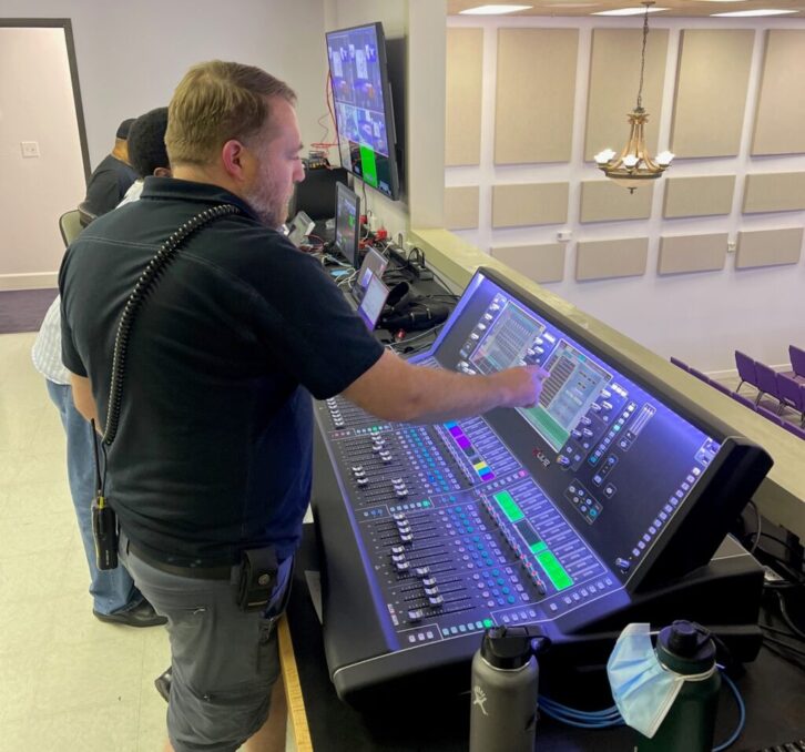 Mount Calvary Baptist Church in Fairfield, CA recently updated its long-serving audio system with the addition of n Allen & Heath dLive S7000 36-fader control surface.