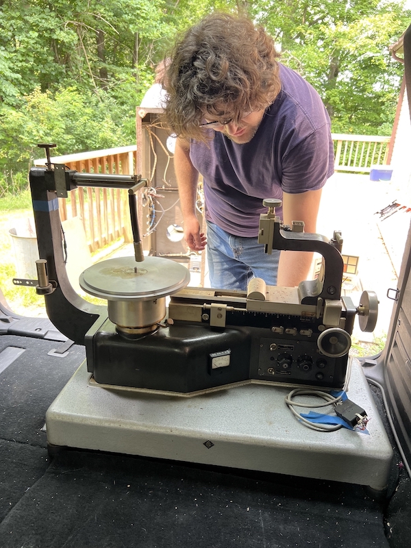 Dave Polster, senior mastering engineer at Well Made Music, moving the newly recovered Neumann AM32b disc cutting lathe.