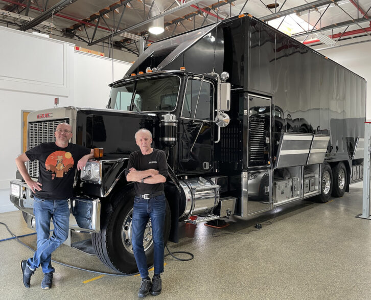 Ian and Guy Charbonneau with Le Mobile truck.