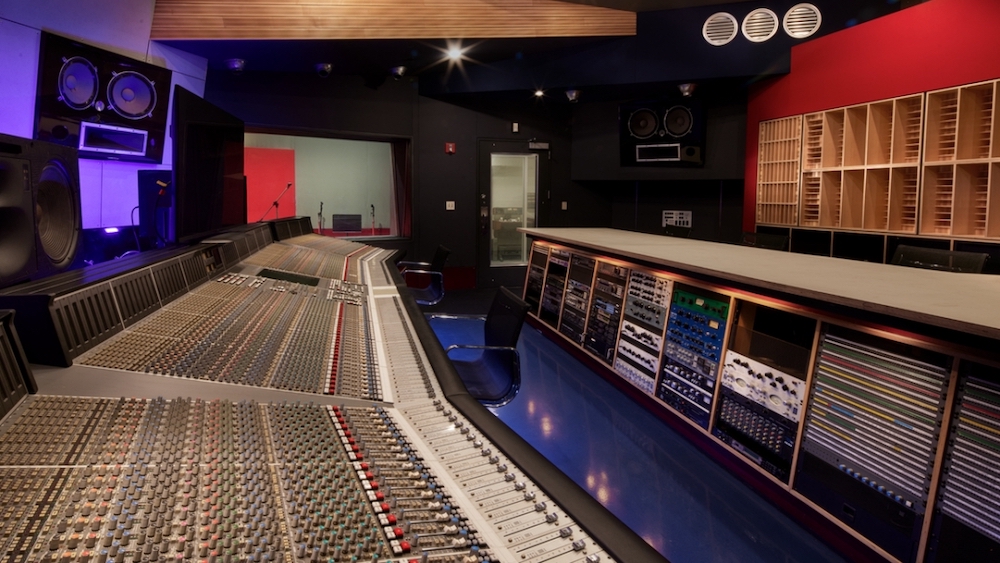 Hawaii's Island Sound Studios to Reopen