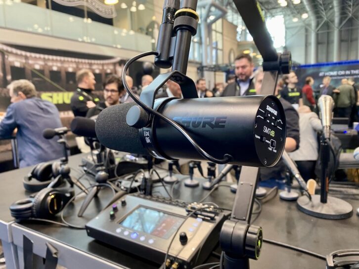 Shure’s new take on the long-running SM7B is the updated SM7dB, which is the same industry-standard mic but with a new integrated preamp based on technology licensed from Cloud.