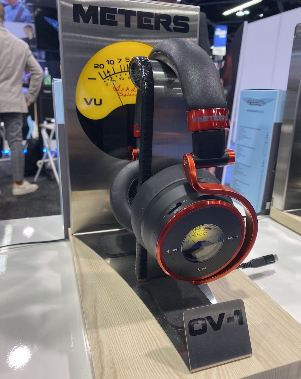 Over in the main halls, Ashdown Engineering's sister company Meters Headphones was showing off a variety of its eye-catching OV-1 headphones, which feature working VU meters in the ear cups.