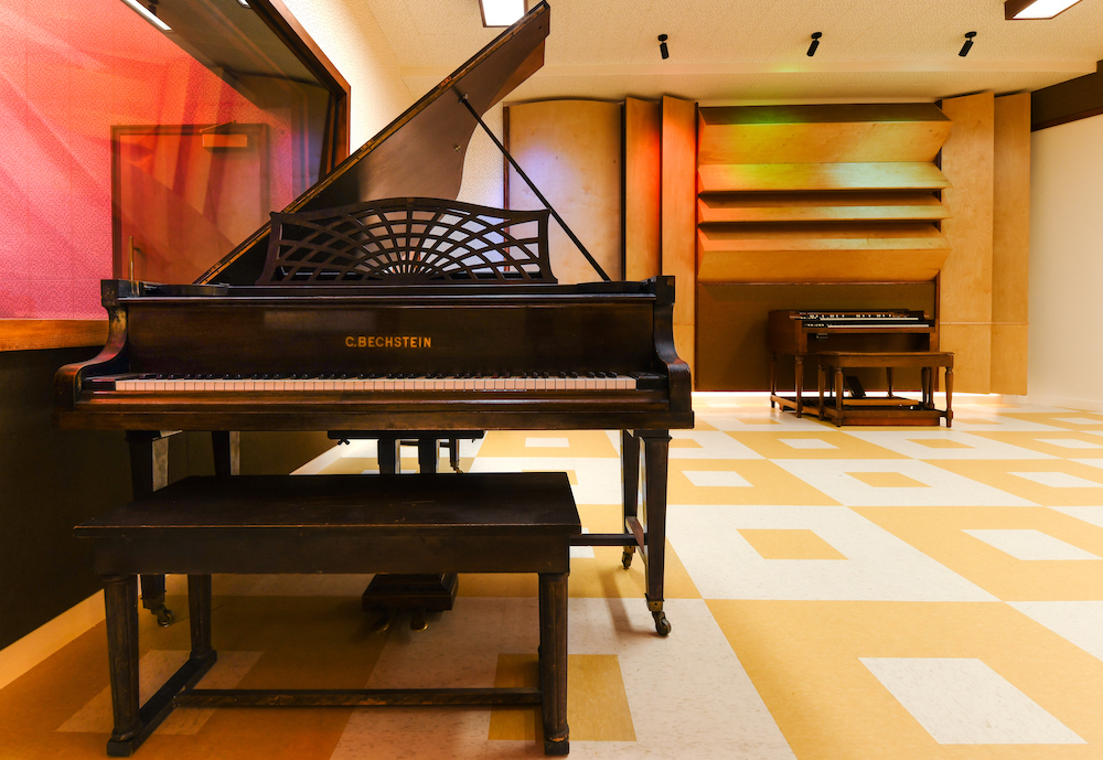 The spacious live room houses both grand piano and organ, if needed.Photo: Gregg White and Clay Blair.