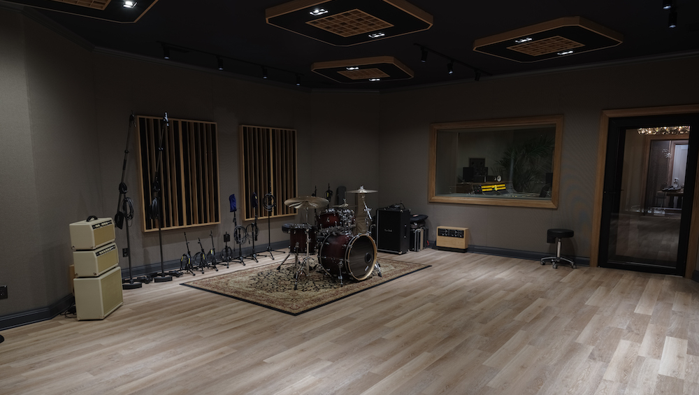 Lost Boy Sound Studios, located in the heart of Chicago’s West Loop, has a spacious sound and comfortable vibe, making artists feel at home.