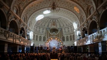Tribute act The Delicate Sound of Pink Floyd recently played Oxford Town Hall with the help of Event Production Services and a sizable Nexo GEO P.A.