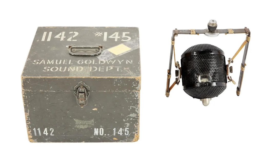 A 1930s Western Electric RA-1142 Transmitter ribbon microphone that originally belonged to Samuel Goldwyn Productions before it was gifted to Lynch while making 1984’s 'Dune.' Photo: Julien's Auctions.