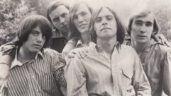 The Hassles, L-R, Billy Joel, Richard McKenna, Jon Small, John Dizek and Howie Arthur Blauvelt. Photo credit The Hassles/Jon Small.