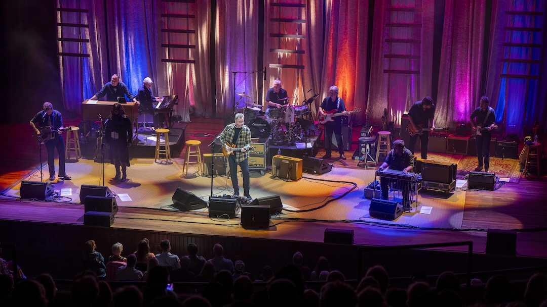 Vince Gill Live: Get That Analog Mentality - Mixonline