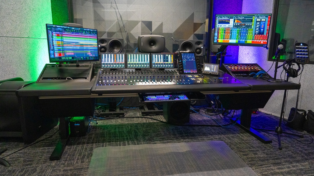 College of the Canyons Builds New Studio