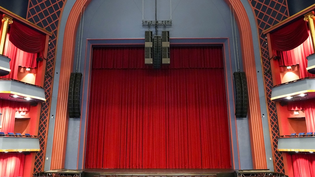 Houston’s Hobby Center Upgrades for Broadway Shows