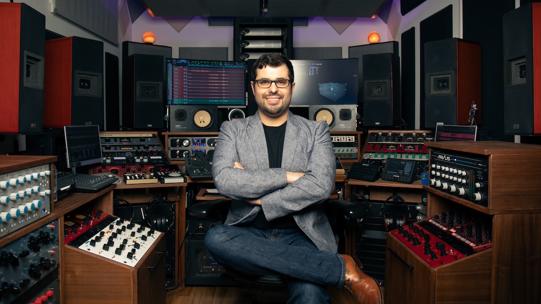 Grammy-Winner Justin Gray: “Immersed” From the Beginning