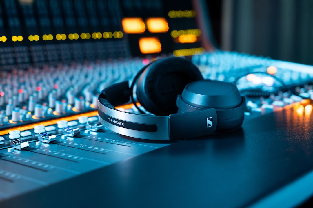 The headphones are designed to lay flat, with the cups on swivel hinges.