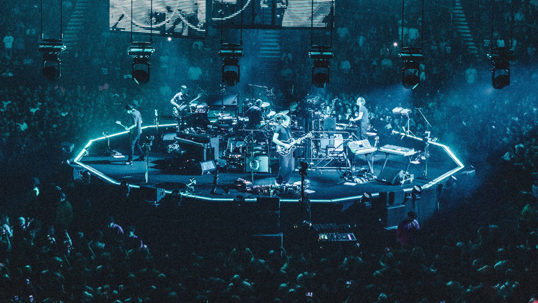 Wrangling Radiohead’s RF for Arena Run