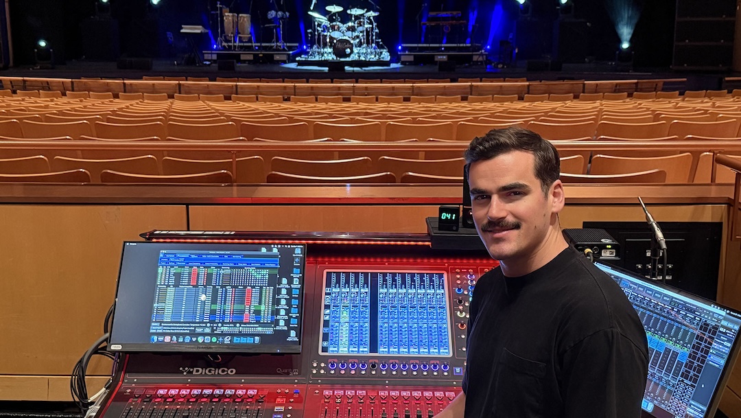 FOH engineer Ted Woolsey at the tour’s DiGiCo Quantum225 FOH desk