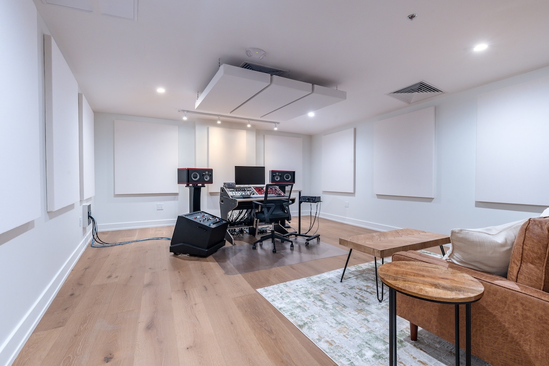 Having previously had a modest mastering suite, Yip went all-in with his well-appointed new Studio M. Photo: A1R Media