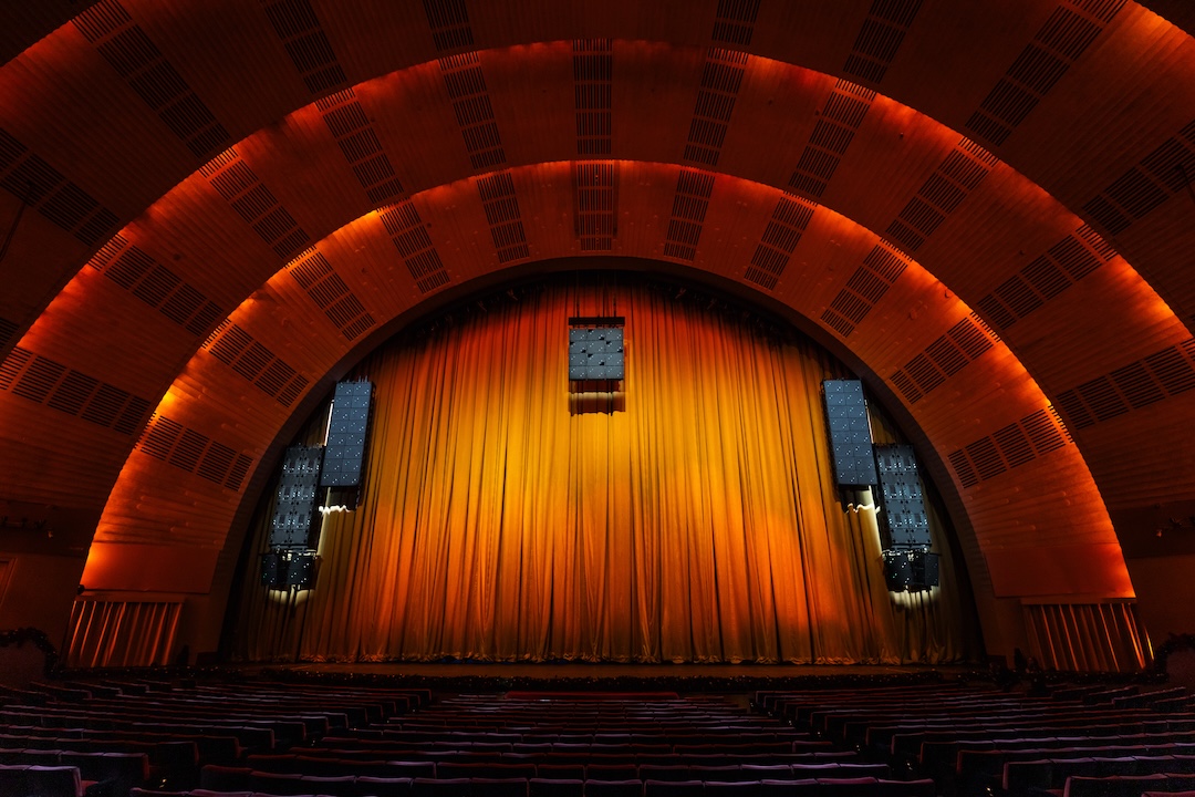 The Radio City Sphere Immersive System installation comprises more than 7,000 individually amplified Holoplot loudspeaker drivers, along with L-Acoustics loudspeakers used for surround hangs and underbalcony fills. Photo: MSG Entertainment.
