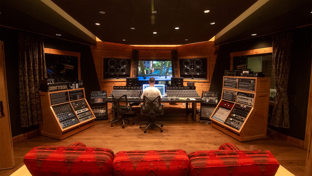 Ryan Lewis has installed a Harrison 32Classic console and seven Harrison Audio D510R 500 Series racks at his renovated private studio