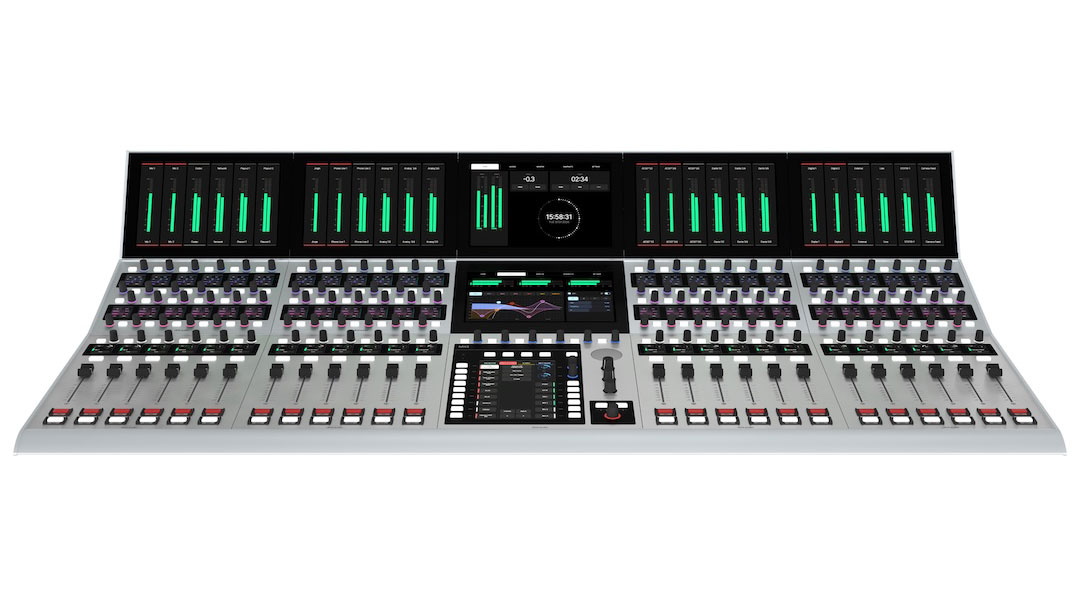 A DHD MX3 console.