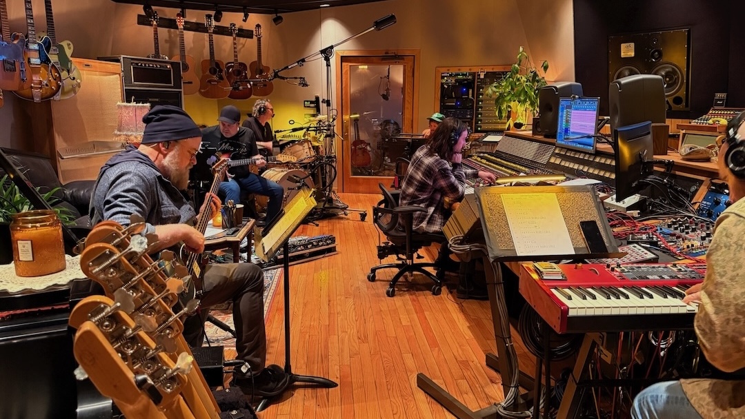A typical recording session at Addiction Sound, this one featuring ace Nashville session players, from left: Marc Rogers (bass), David Kalmusky (guitar), Chad Cromwell (drums), Sol Littlefield (guitar), David Shivers (engineer), and Billy Justineau (keys). Photo: David Kalmusky.