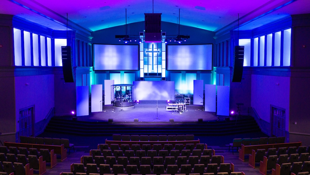 S&L Integrated recently installed a Martin Audio WPS-based loudspeaker system inside Apex Baptist Church in North Carolina.