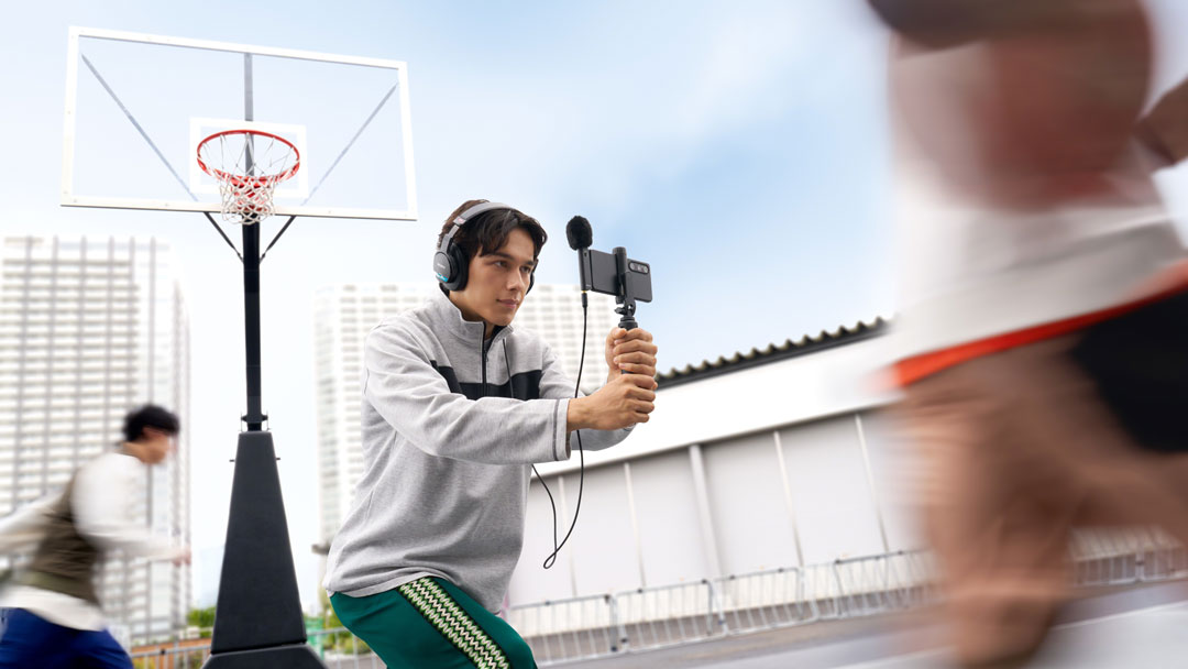 The Sony ECM-AX10 is aimed at content creators and mobile filmmakers.