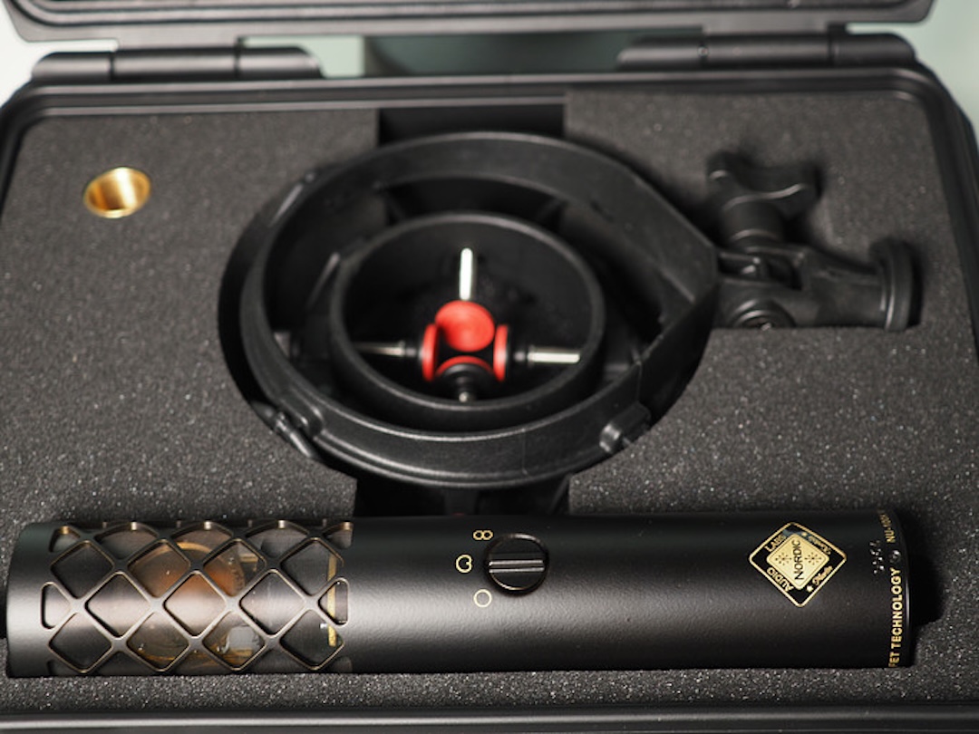The NU 100K comes in a sturdy hard case that houses the microphone as well as a shock mount.