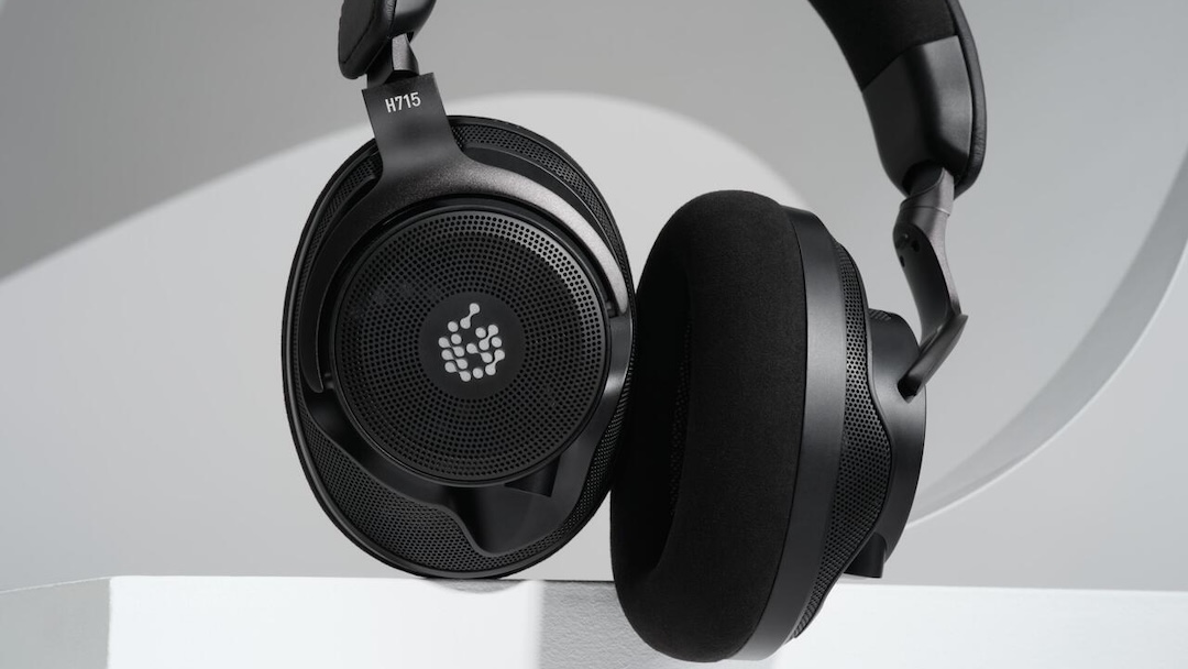 Adam’s new flagship H715 reference headphones come with a Sonnox calibration suite and dedicated Hi-Fi mode.